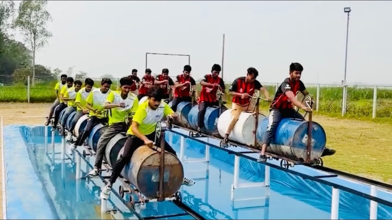 Extreme Water Obstacle Race – Red Team vs Green Team!