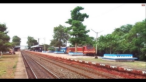 Storming offlink - BSL WAP4 flies away with Gitanjali Express!