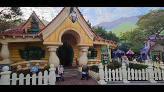 Mickey & Minnies House | ToonTown | Disneyland