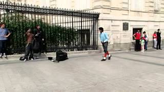 Guy dancing like Michael Jackson in Paris by Alpham 3,358 views 11 years ago 2 minutes, 4 seconds