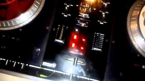 Numark NS7 Problem flickering lights