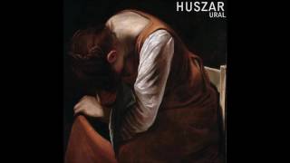 Huszar - La Estación Ural