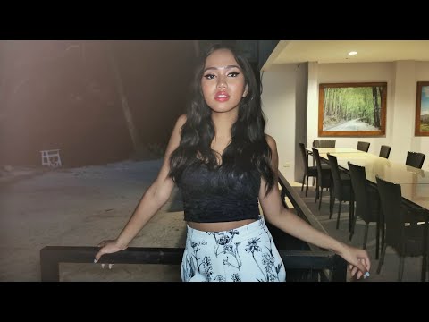 فلبينية اديبوي مقابلة هالسي