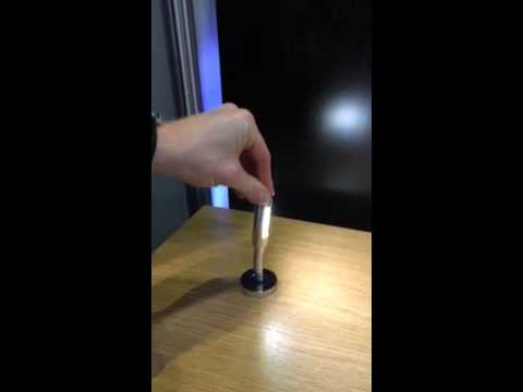 retractable reading light