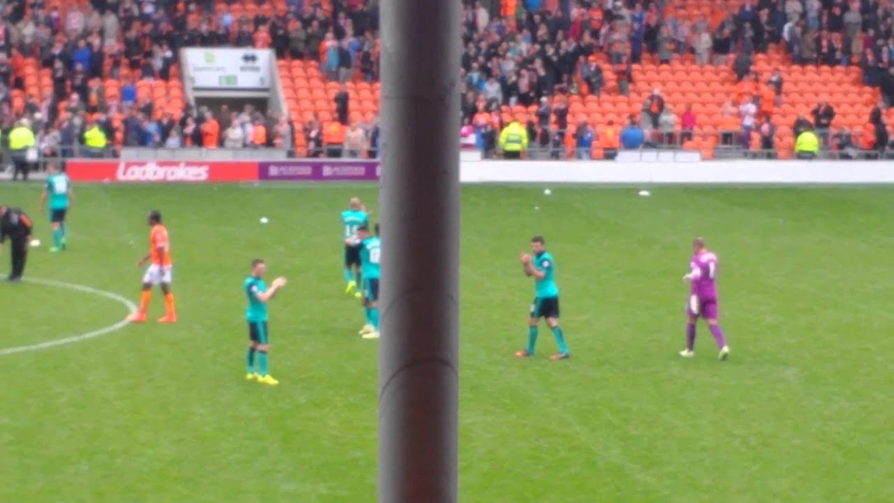 Rudy Gestede chant at Blackpool away