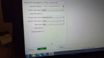 How do I use VueScan software please?  Crop buffer/border %, Color Balance & other settings. 2 of 5