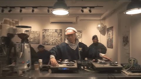 ELEGANT R&B MIX (UK, EU AND MORE) / VINYL ONLY / DJ Riku / by MUSIC LOUNGE STRUT at Koenji, Tokyo
