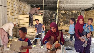 Download Lagu The challenge of building a structure with Saleh and Sadri's concreting: a day of effort and work MP3 Download Lagu The challenge of building a structure with Saleh and Sadri's concreting: a day of effort and work MP3