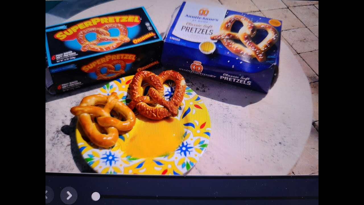 SUPER PRETZEL VS AUNTIE ANNE'S PRETZEL REVIEW YouTube