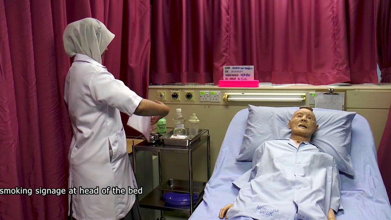 Applying Oxygen Mask - YouTube