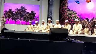 PERDANA NISSA SABYAN FEAT GUS AZMI II AL HIJROTU LIVE PERFOME AT TABLIGH AKBAR NIKMATNYA RAMADHAN