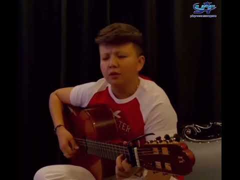 Уйгурская песня на гитаре