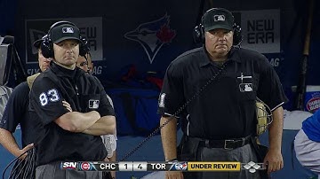 CHC@TOR: Umpires review out call at first in 7th