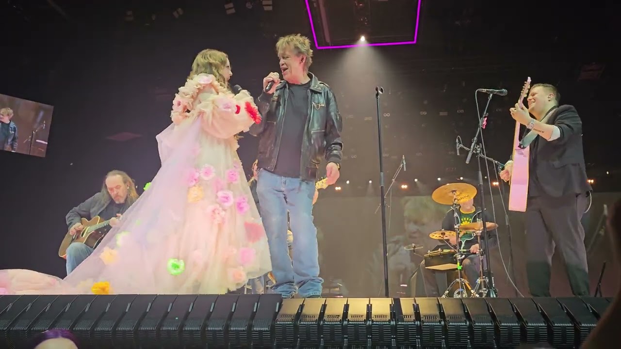 Ellinoora & Eppu Normaali - Kaikki häipyy, on vain nyt (Nokia Arena, Tampere 22.11.25)