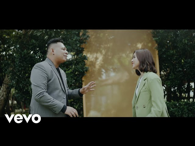 Anggi Marito, Mario G. Klau - Tak Ingin Kau Terluka (Official Music Video) class=
