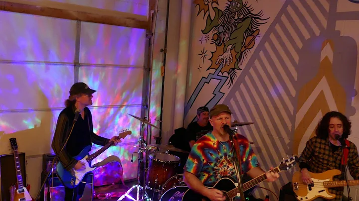Mike Greer & Friends - s3 - Blueprint Brewing Co -...