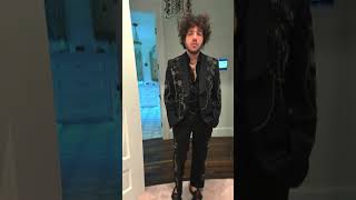 Lil Dicky &amp; Benny Put Wiz Khalifa On the Spot… Clench or Push?!?🤯😭😭  #FriendsKeepSecrets