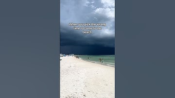 The hurricane in Florida looks wild 😱