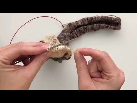 Kitchener Stitch -