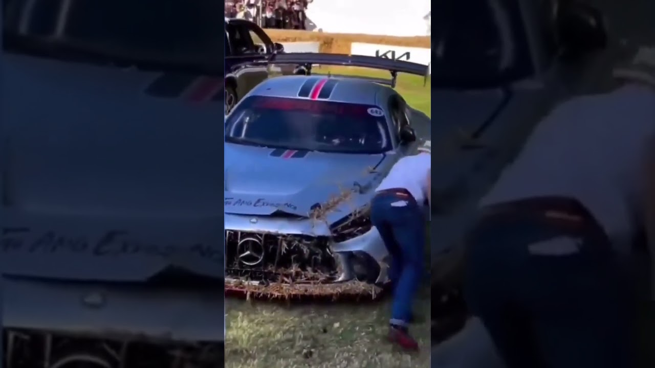 bizarre car position unbelievable accident 