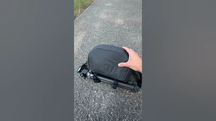 The perfect mini Camera bag?