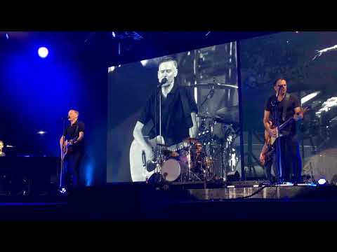Bryan Adams || The Ultimate Tour || (Everything I Do) I Do It for You || Mumbai