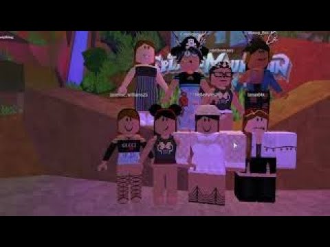 Thunder Takes On The Roblox Summit Roblox Xxpopcorn125xx Youtube - mustangs cheer team roblox