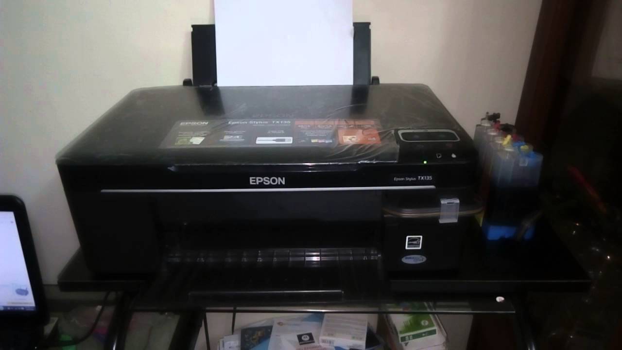 Impresora Epson TX135 Multifuncional con sistema continuo de tinta - YouTube