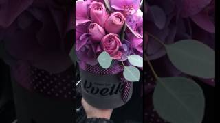 Цветы в коробке №13 - пионовидные розы, гортензия - kvetku.by