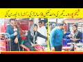 9 sal ki larki riksha driver ban gai   yadgar tv report