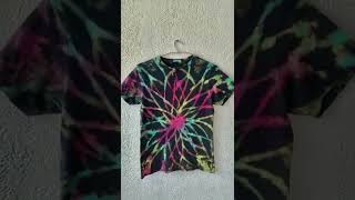 Reverse Tie Dye🌈 Wait for it🖤 #shorts #tiedye #art