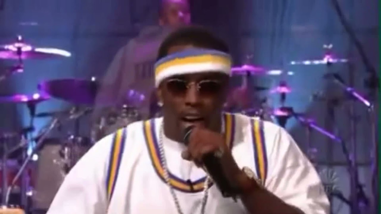 Nelly feat. P. Diddy & Murphy Lee - Shake Ya Tailfeather Live
