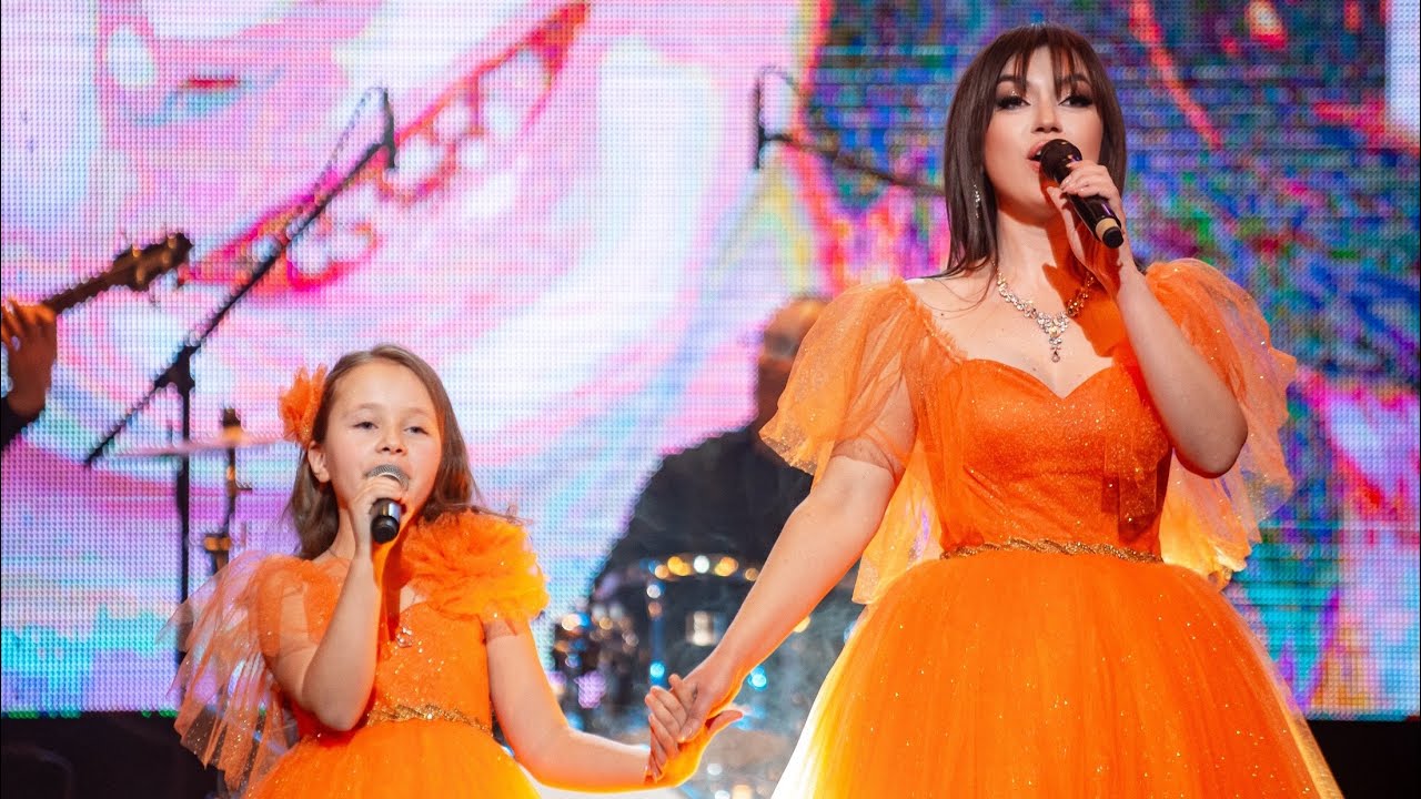 Елеонора БУДЕЙЧУК-ЗІНКОВСЬКА та Ірина ЗІНКОВСЬКА - Мама і донечка ♥️♥️