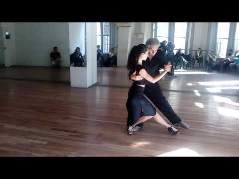 Paula Franciotti y Orlando Scarpelli - Miguel Caló-Fruta Amarga