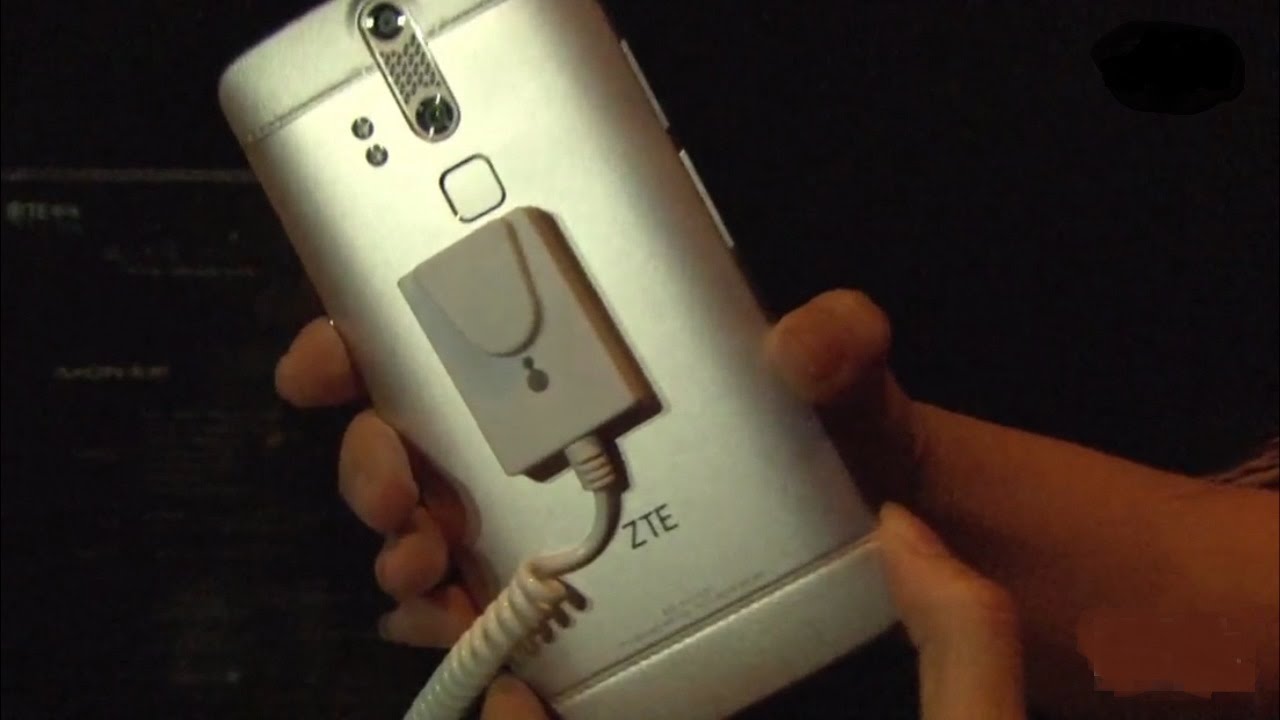 Zte AXON Snapdragon 810 first look - YouTube