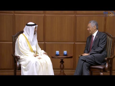محمد بن زايد ورئيس وزراء سنغافورة يعقدان جلسة مباحثات