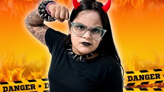 Sofia Se Convierte En Mala