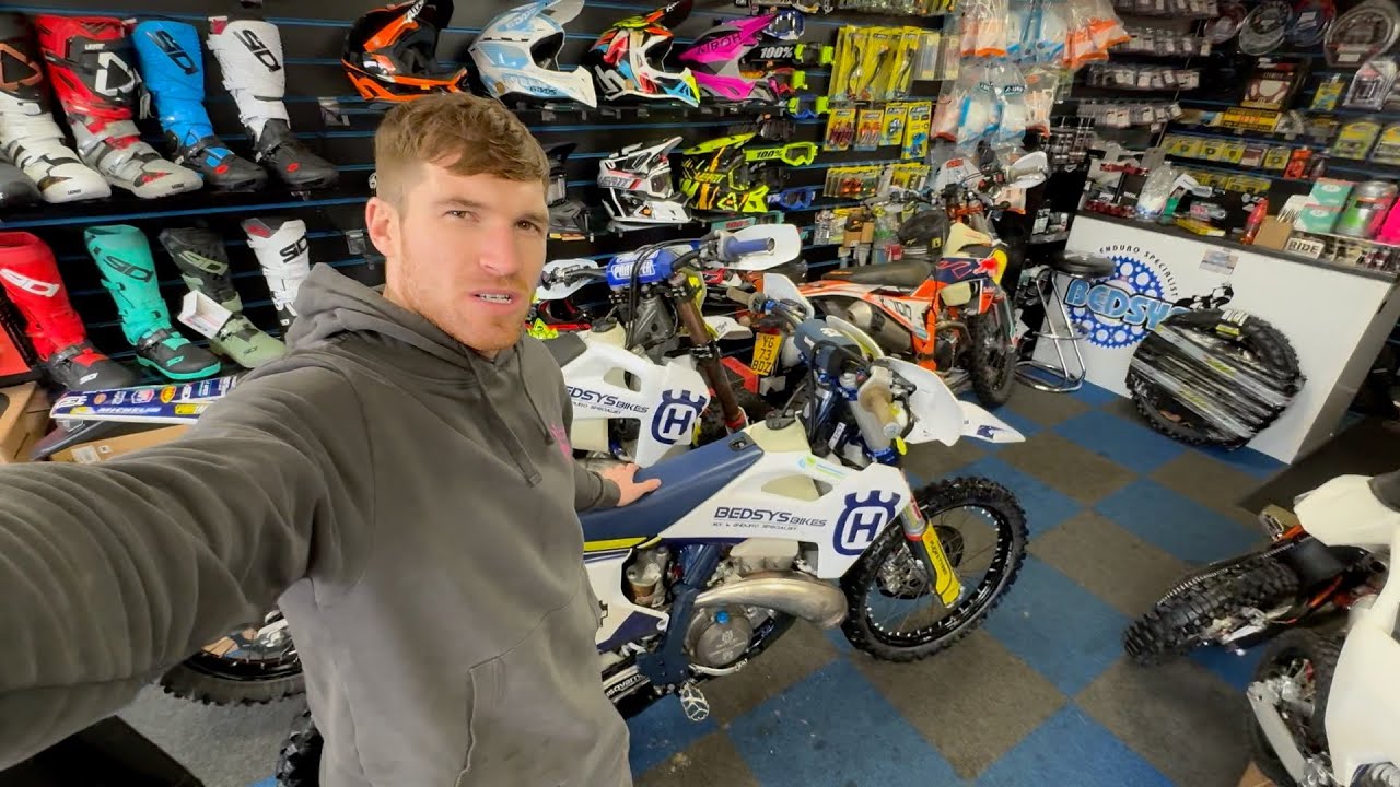 how-to-change-a-dirt-bike-tire-tyre-with-more-than-one-rim-lock-plus