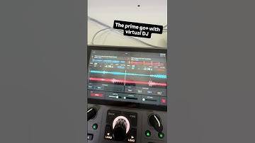 Het ingebouwde scherm van de Denon DJ Prime Go+ werkt goed met Virtual DJ!