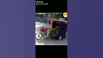اه يا توك توك نفسي اجيب له موتور اه يا توك توك نفسي اقلبه حنطور 