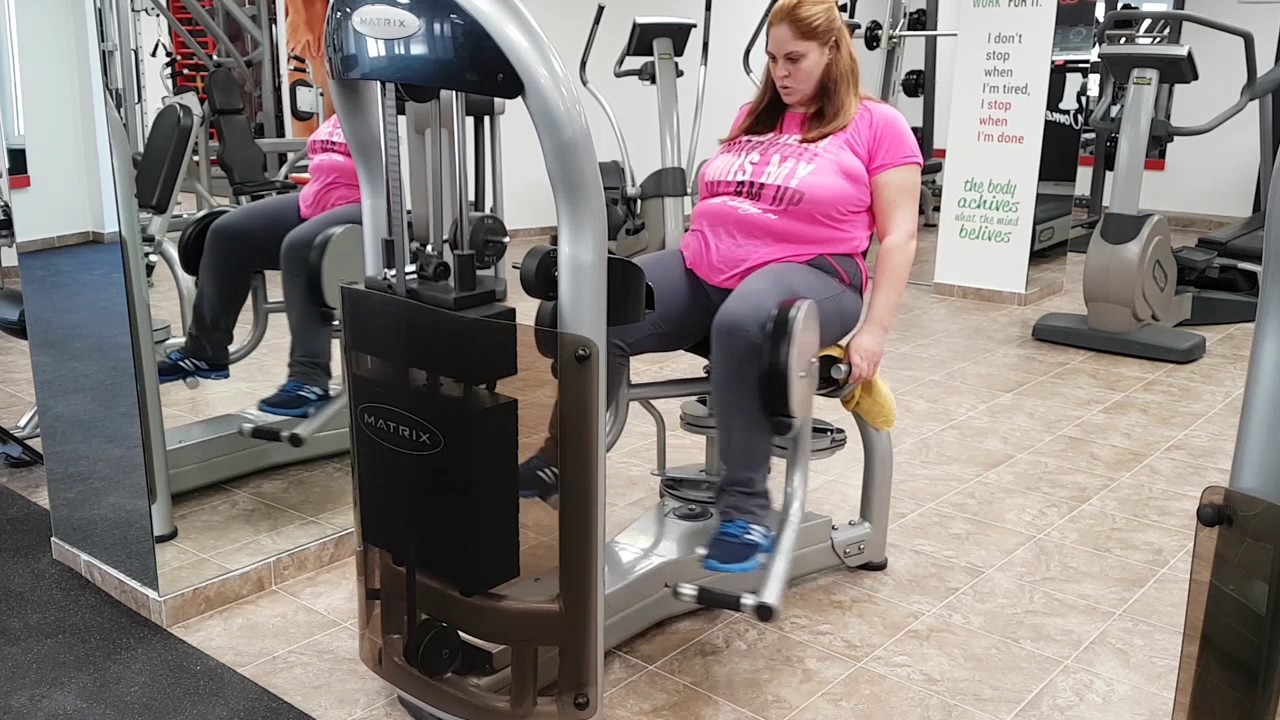 Trening u teretani: traka, kruzni trening, opet traka i istezanje | Milica Mihailovic