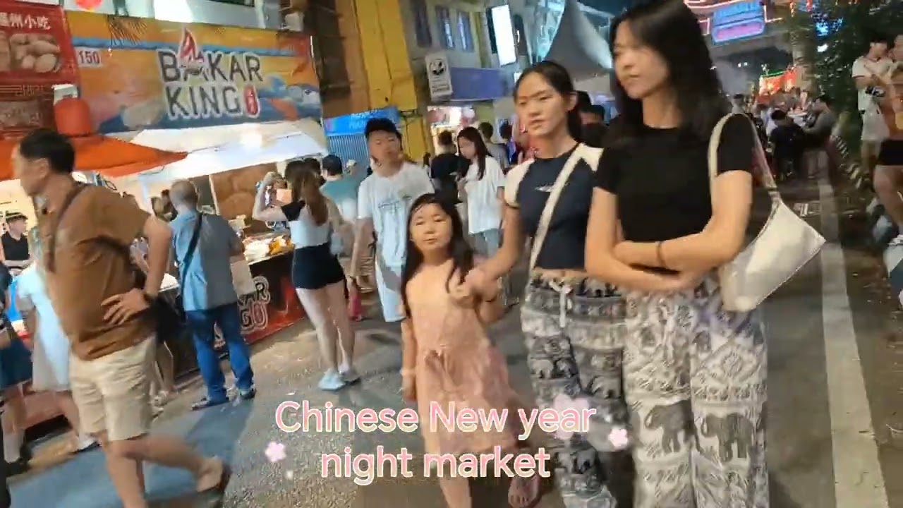 Chinese New year 🧨🧧🪭 pop up night market 6 - 15 Feb 2025, 1st yr at Jalan Padungan Kuching Sarawak 