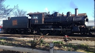 As the warmer springtime weather arrives in region, railfan
productions found canadian national 2-6-0 #89 hard at work taking
tourists on leisurely rides...