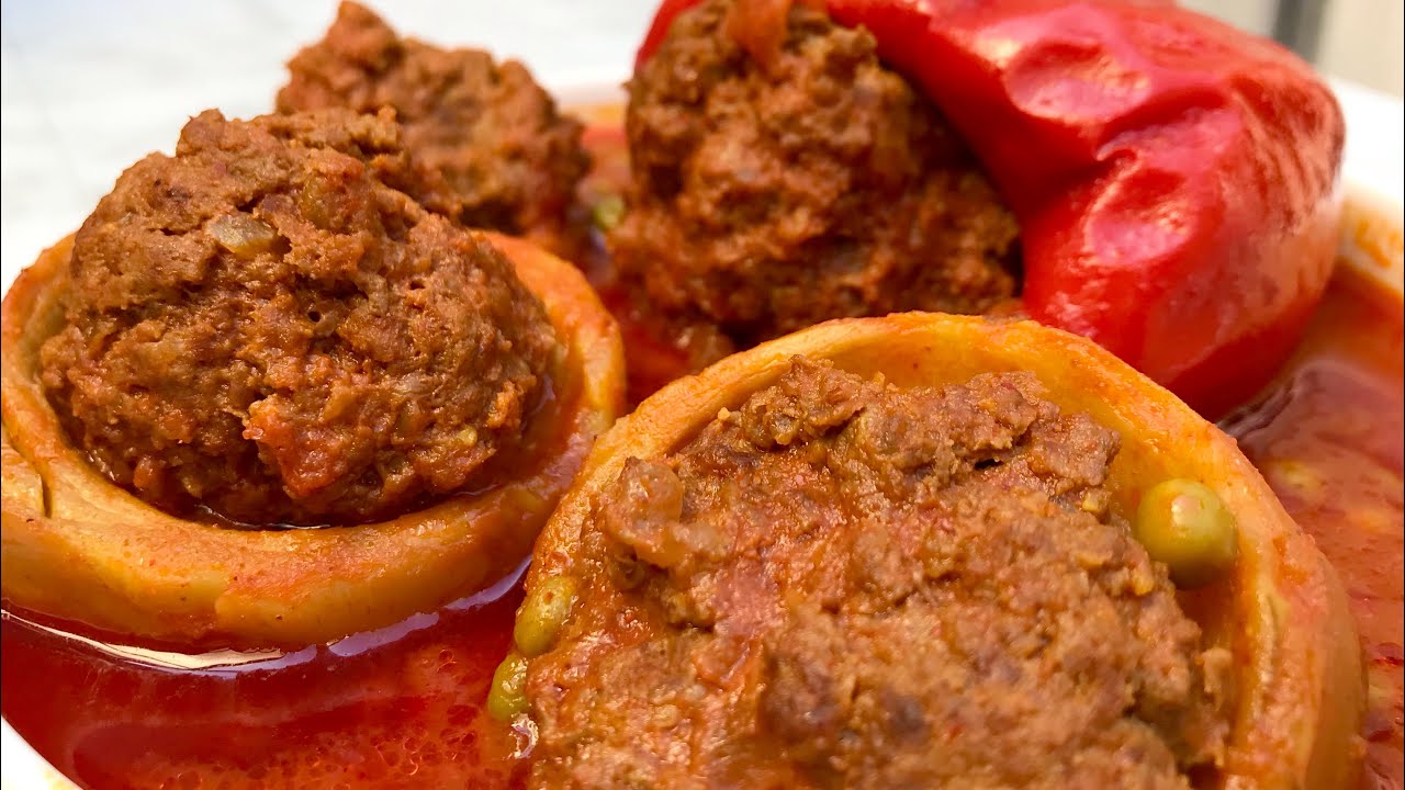 مرقة جلبانة مع الڤنارية المحشية و الفلفل المحشي من روائع المطبخ التونسي العريق