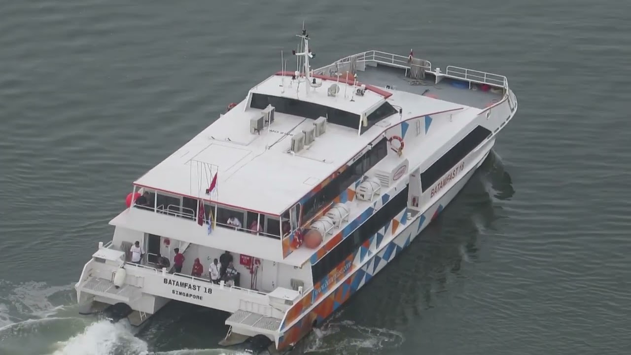 spotting ferry tahun 2025 di one residence di Batam Centre Point International Ferry Terminal