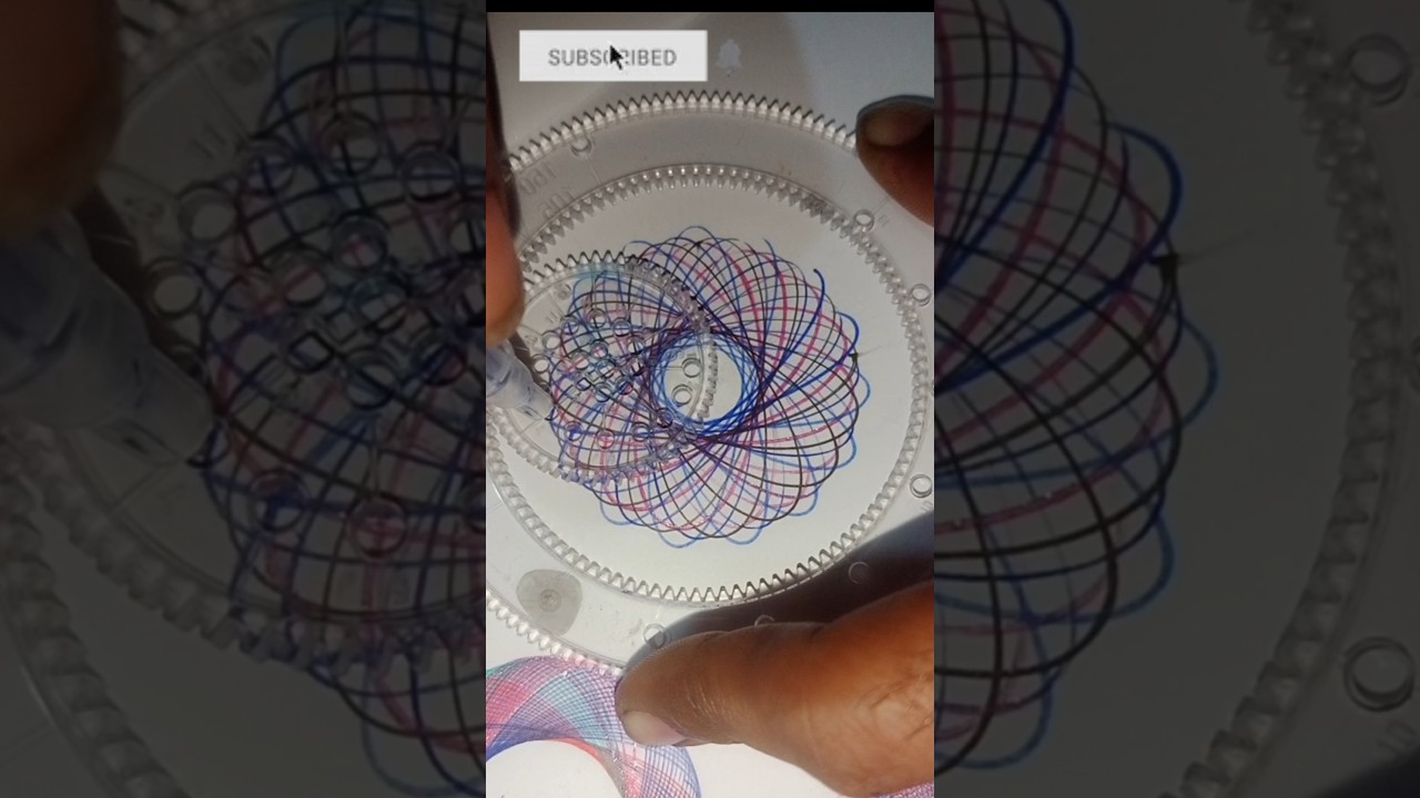 spirograph satisfying art' design video 