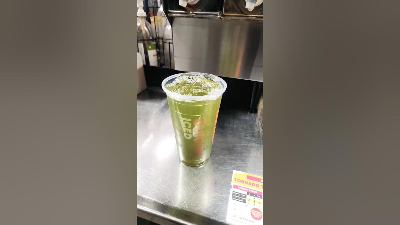 dunkin-donuts-kiwi-watermelon-refresher-with-green-tea-dunkin-donuts