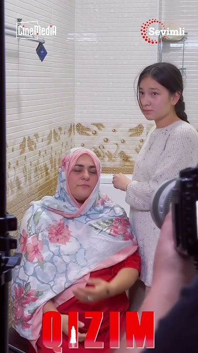 Yapon go‘dak Hitomi Tanaka plyaj yaqinida mashina yonida sikishadi Yalangoch chiroyli yigitlar sikli