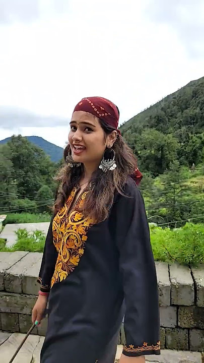 Husna pahado ka#viral#oldbollywood#uttrakhand #nature#shorts#trending #oldisgold#youtube #youtuber