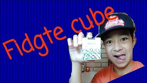 Unboxing Fidget Cube